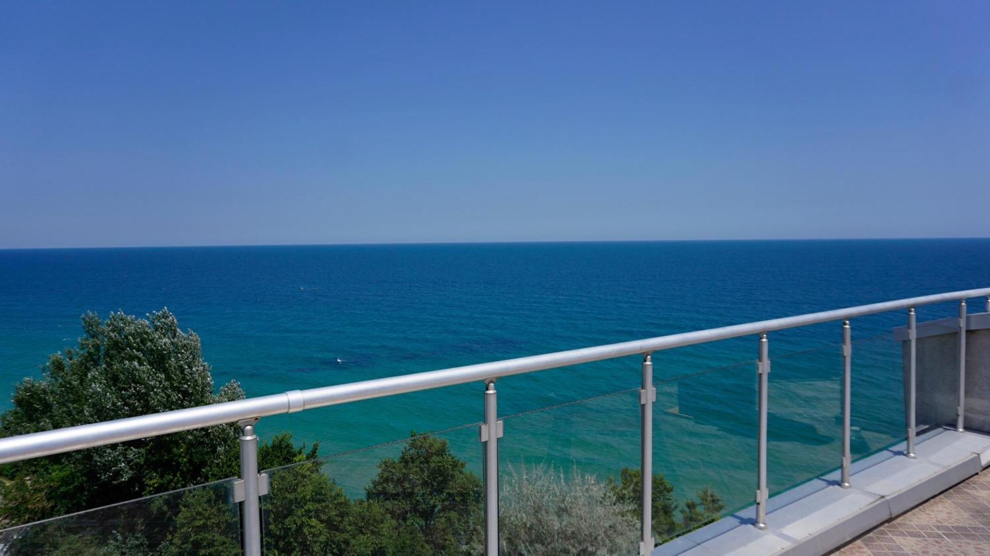 Плажни Апартаменти Силвър Бийч - Silver Beach Sea Apartments Byala  Exterior foto